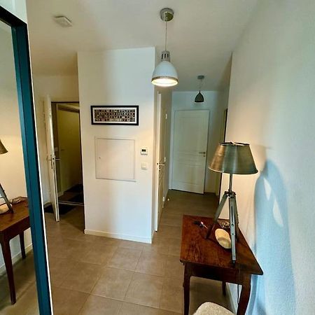 Grand Appartement - Piscine - Plage- Terrasse 圣让－德吕兹 外观 照片